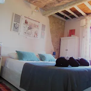 Un Posto Nel Alojamento de Acomodação e Pequeno-almoço
